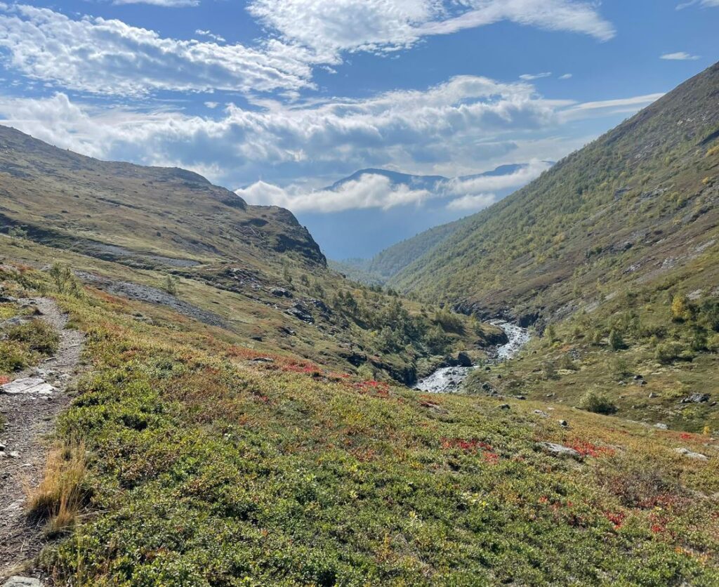 Hiking Hemsedal: the valley near Troimsbotn